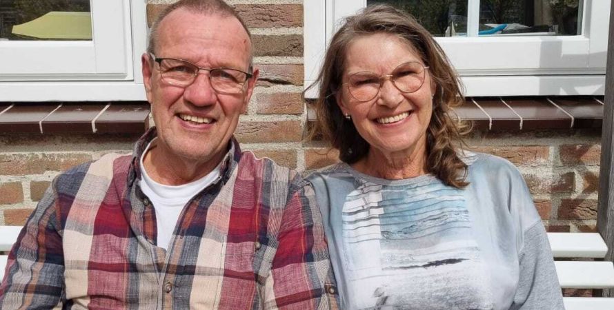 Willy en Marian van Kouteren nemen afscheid van Oranje Comité Fijnaart