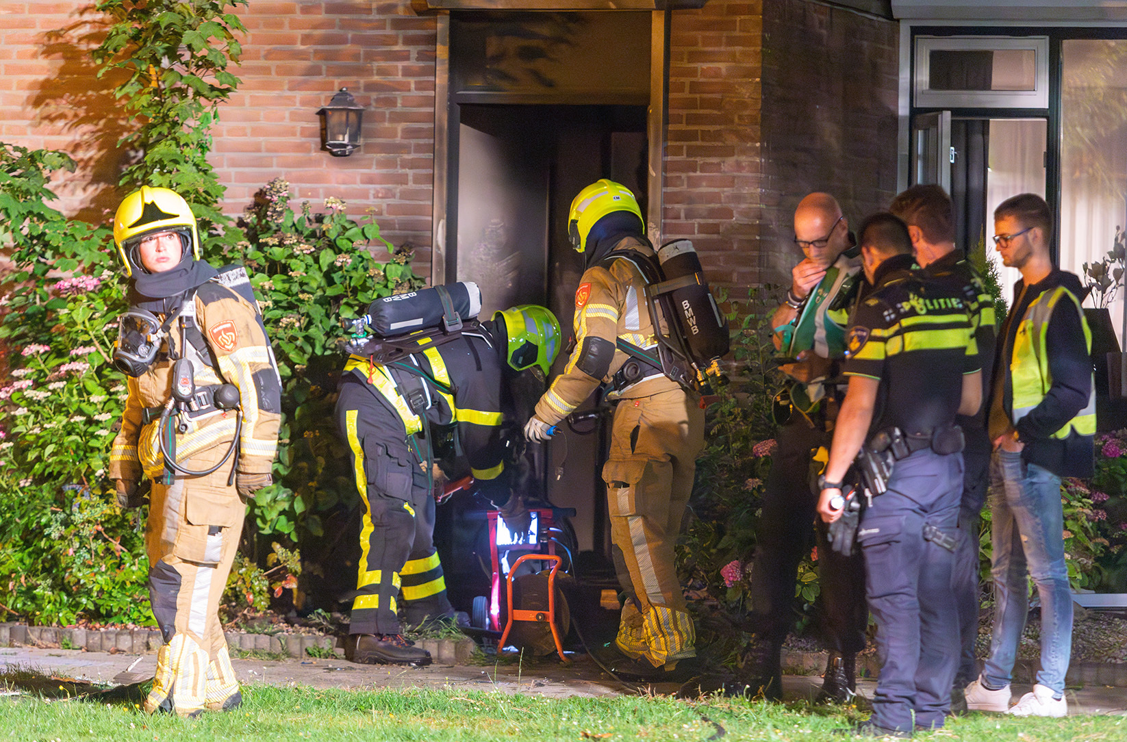 Fijnaarts gezin ongedeerd na brandstichting