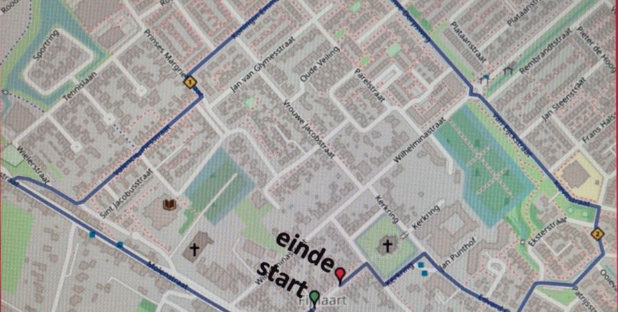 Grote optocht in ut Kleigat