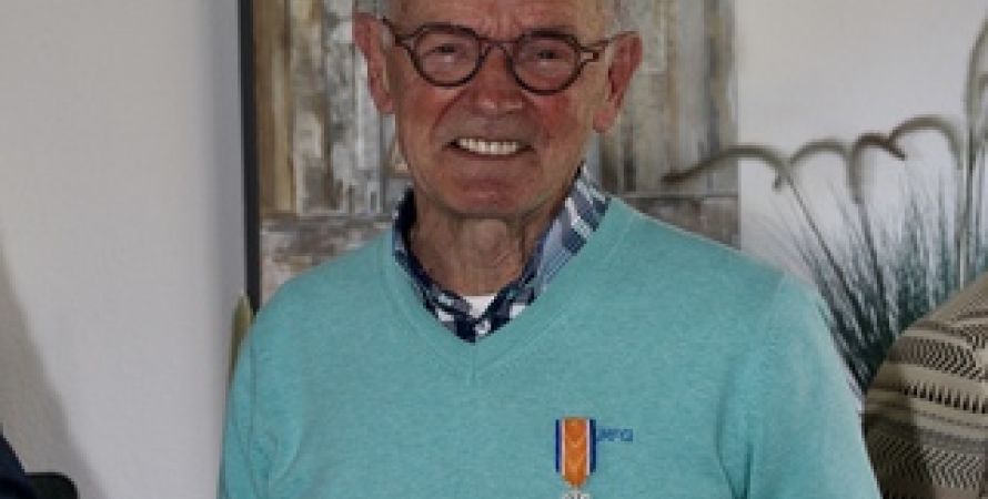 Lintje voor voetbalman en koster Wim Schrauwen