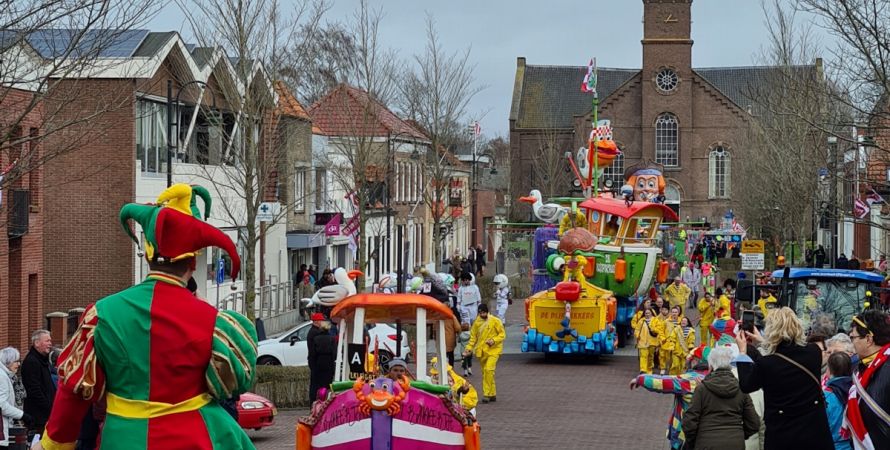 Grote optocht kleigat