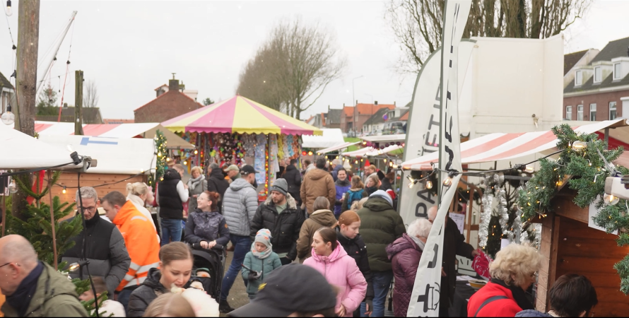 Kerstfair on Foot brengt Fijnaart samen