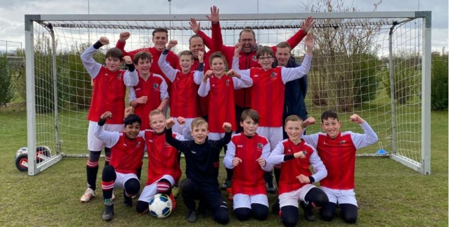 JO-12-1 kampioen