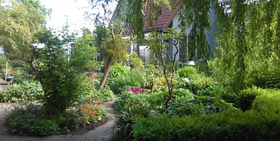 De tuin van de familie van der Laan: van krantenartikel naar televisie-uitzending