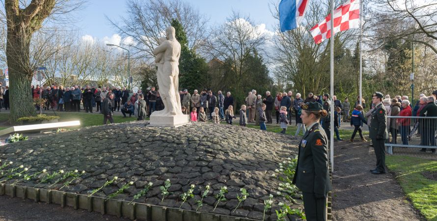Watersnoodramp wordt ingetogen herdacht in Heijningen