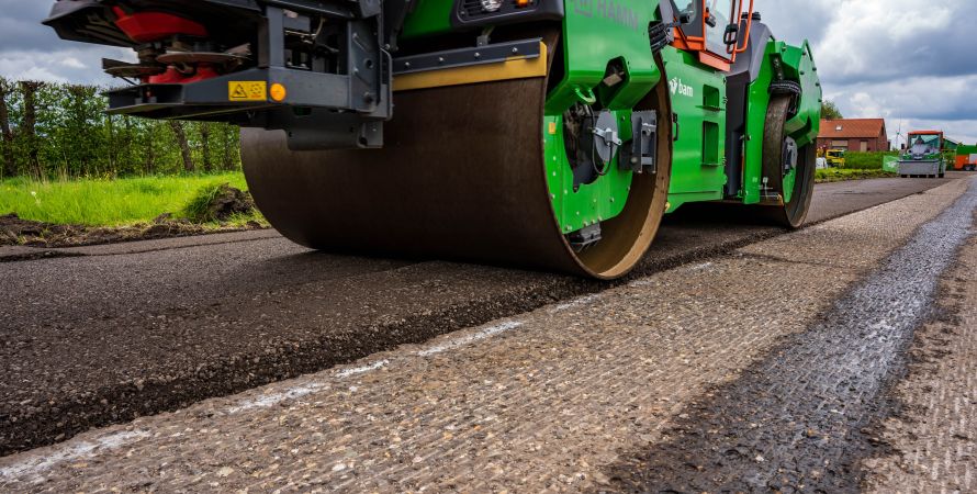Oude Heijningseweg weer als nieuw