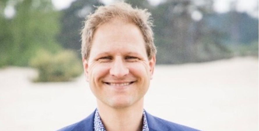 Interim-predikant: richtingaanwijzer op het kruispunt