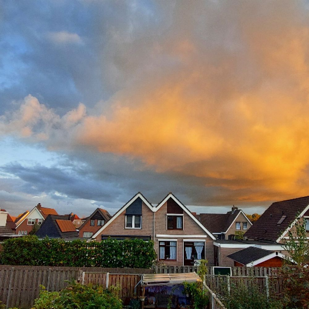 Mooie lucht boven Fijnaart/aj kroon